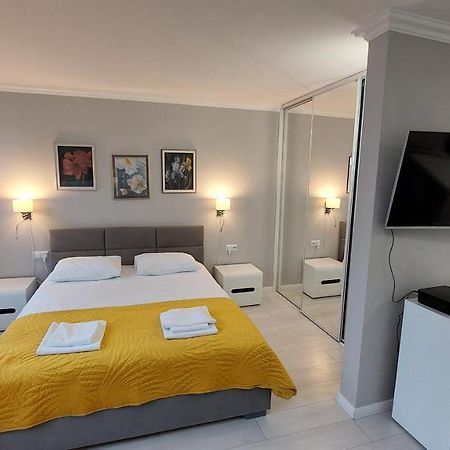 Elegancki Apartament W Sercu Warszawy ワルシャワ エクステリア 写真